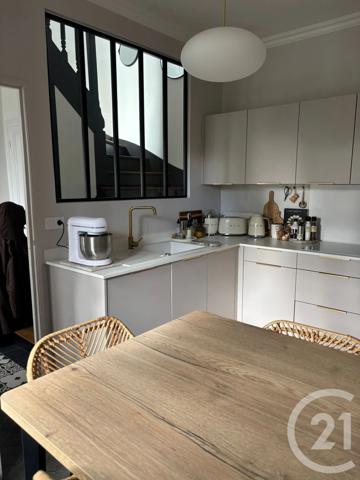Maison à vendre  6 pièces - 100,28 m 2   ST MAUR DES FOSSES  - 94