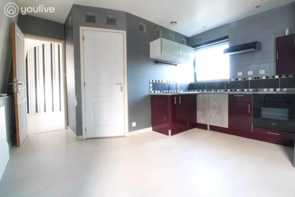 appartement F2 de 44m² habitable avec cave et place de parking privatif