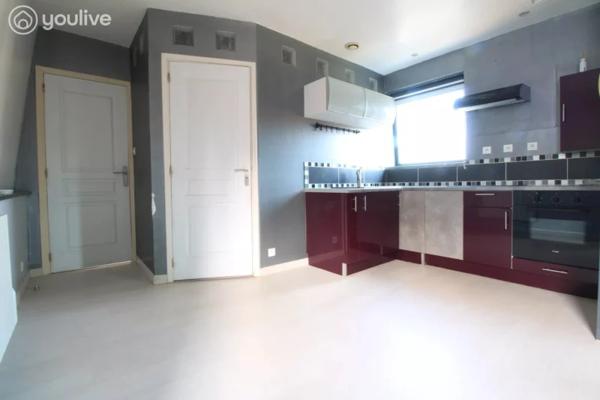 appartement F2 de 44m² habitable avec cave et place de parking privatif