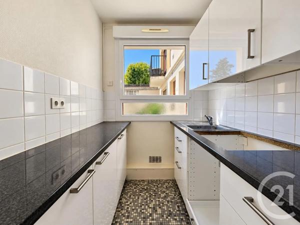 Appartement F2 à vendre  2 pièces - 44,85 m 2   ST MAUR DES FOSSES  - 94