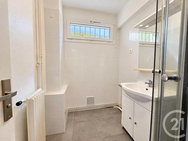 Appartement F2 à vendre  2 pièces - 44,85 m 2   ST MAUR DES FOSSES  - 94
