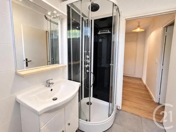 Appartement F2 à vendre  2 pièces - 44,85 m 2   ST MAUR DES FOSSES  - 94