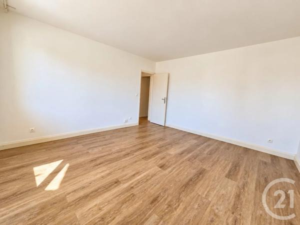 Appartement F2 à vendre  2 pièces - 44,85 m 2   ST MAUR DES FOSSES  - 94