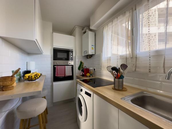 Beau T2 avec balcon+cave, lumineux, vendu loué