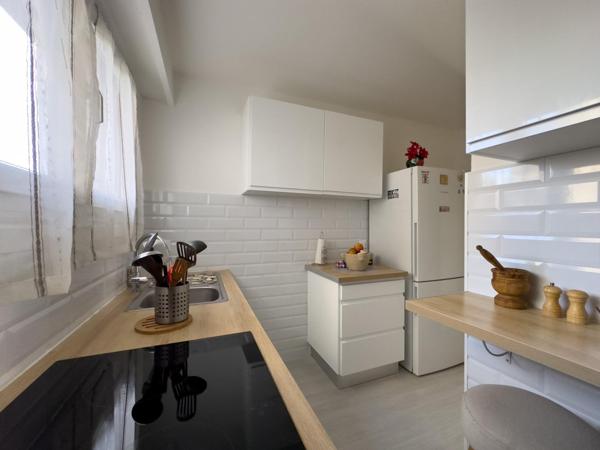 Beau T2 avec balcon+cave, lumineux, vendu loué