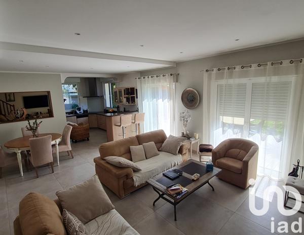 Maison à vendre 10 pièces 250 m² Morsang-sur-Orge