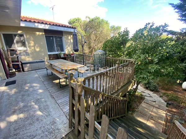 Vente
                Maison90 m² - 4 Pièces -
                    POUZAUGES (85700)