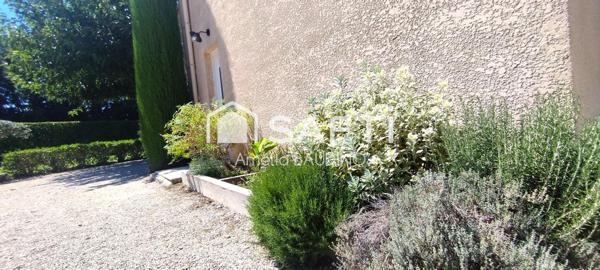 maison 3 chambres, jardin de 2000m2 et proche gare TGV