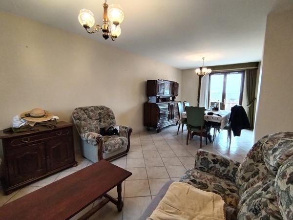 Maison individuelle avec petit jardin