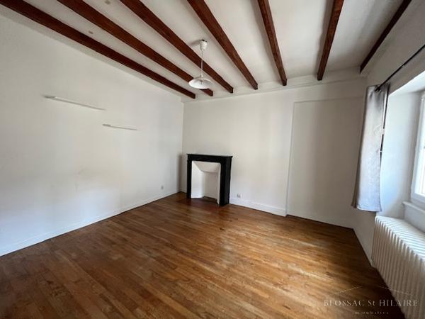 POITIERS CENTRE-VILLE, RUE DE L'ARCEAU, T3 DE 45M²