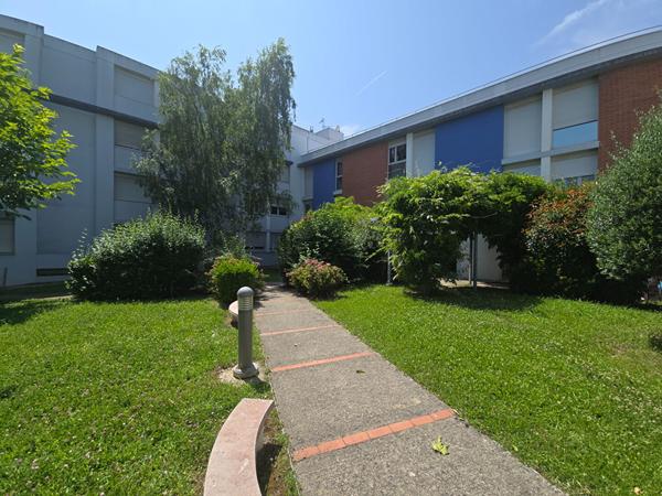 Appartement Toulouse T2 meublé louer avec place de parking 31400