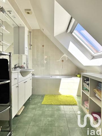 Maison 8 pièces de 175 m² à Damgan (56750)