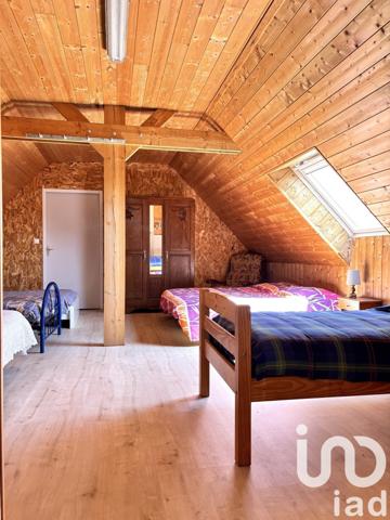 Maison 8 pièces de 175 m² à Damgan (56750)