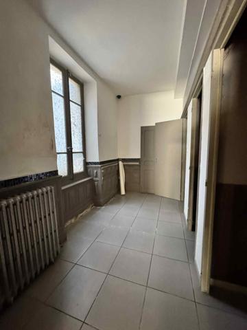 IMMEUBLE A FORT POTENTIEL - Revel (31250)