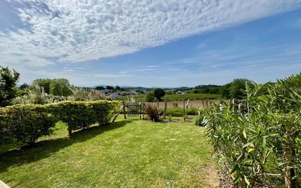 Maison à vendre    4 pièces • 75,64 m2 Anglet