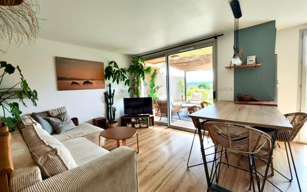 Maison à vendre    4 pièces • 75,64 m2 Anglet