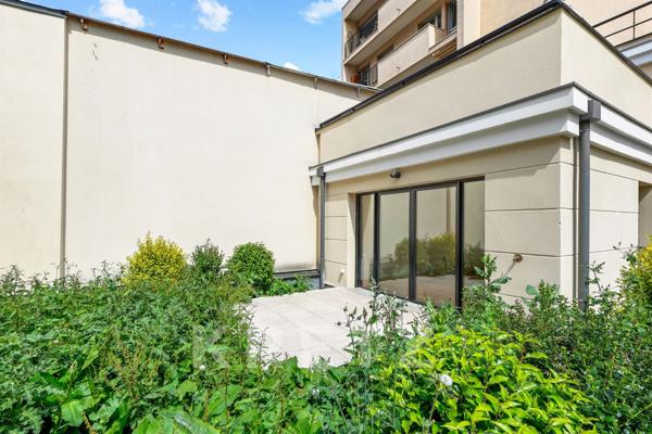 Saint-Maurice — Maison neuve avec jardin et terrasses