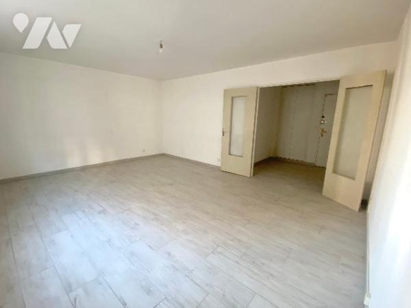 CHARTRES - GD-FAUBOURG - LES CORDELIERS - 4 PIECES 92.88m² - 2ème ETAGE ASCENSEUR - GARAGE