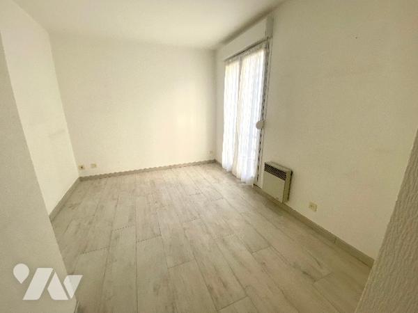 CHARTRES - GD-FAUBOURG - LES CORDELIERS - 4 PIECES 92.88m² - 2ème ETAGE ASCENSEUR - GARAGE