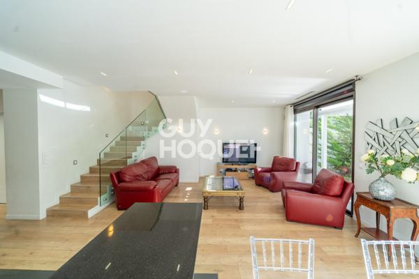 MAISON À VENDRE DE 6 PIÈCES DE 154,00 M²