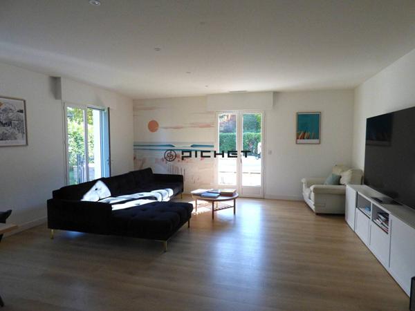 Maison 7 pièces 190 m²