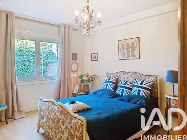 Maison à vendre 5 pièces 140 m² Sainte-Foy-la-Grande