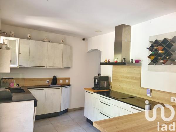 Maison à vendre 4 pièces 118 m² Solliès-Pont