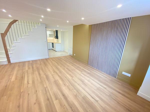 Appartement  Duplex Dijon 3 pièce(s) 69m2 hôtel particulier + cave