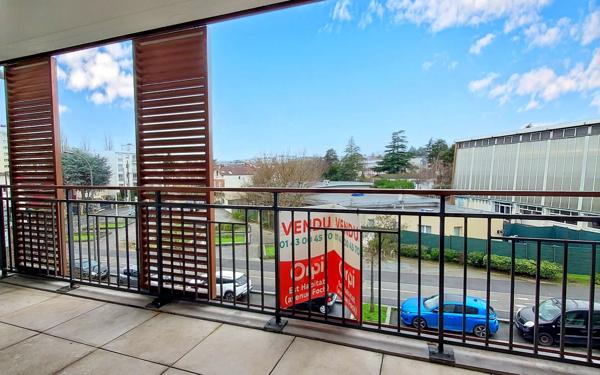 Appartement à vendre    3 pièces • 66,51 m2 Rosny-sous-Bois