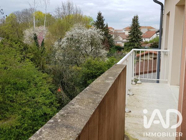 Location appartement 4 pièces 85 m² Châlons-en-Champagne