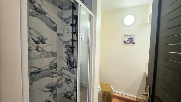 Studio rénové à Tartane