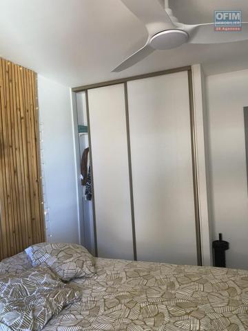 A vendre bel appartement T2 avec vue mer au centre ville de la Possession.