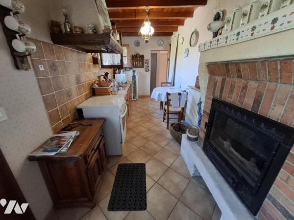 Charentaise de 90 m² hab - 2 chambres - à SAINTES rive Gauche - quartier lycée agricole