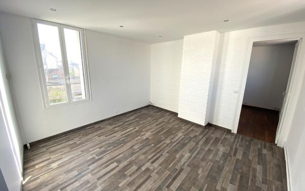 Appartement à vendre    2 pièces • 40 m2 Reims