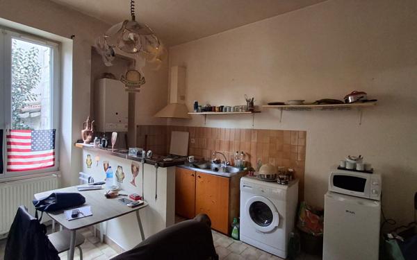 Immeuble à vendre    8 pièces •  Périgueux