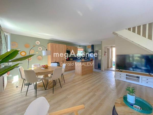 Maison à CAVALAIRE-SUR-MER, 83240 - 5 pièces 90m²