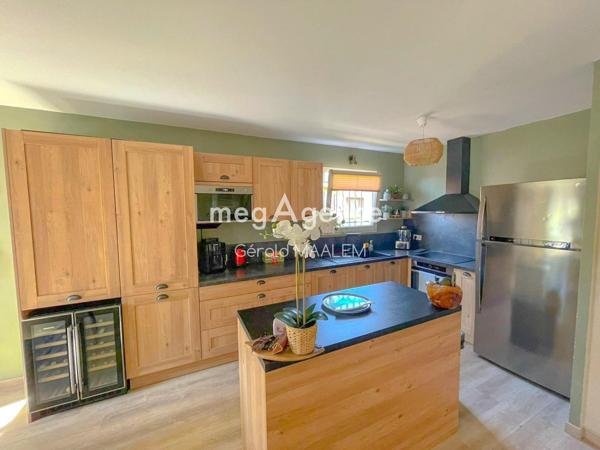 Maison à CAVALAIRE-SUR-MER, 83240 - 5 pièces 90m²