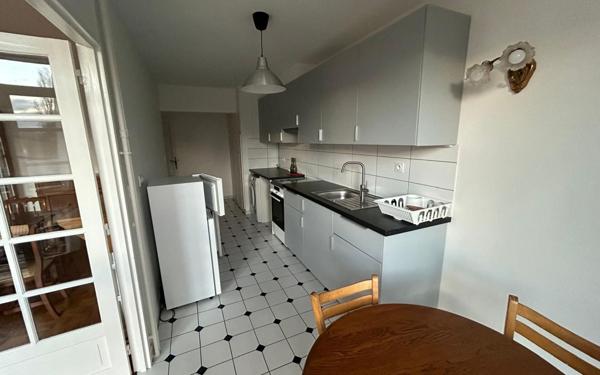 Appartement à vendre    5 pièces • 110 m2 Versailles