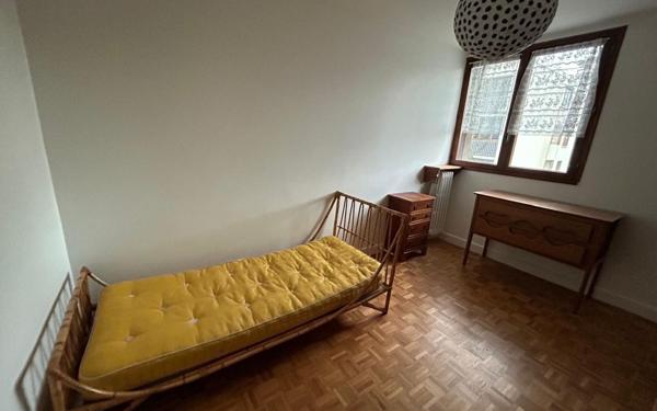 Appartement à vendre    5 pièces • 110 m2 Versailles