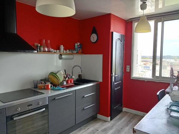 Vente Appartement63 m² - 3 Pièces - CENON (33150)