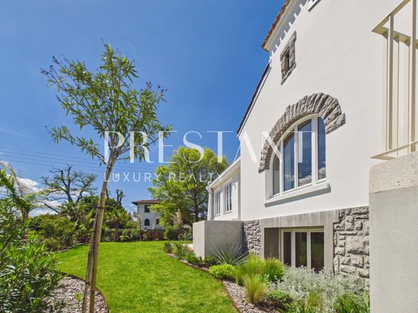 Elégante maison familiale rénovée par architecte – Volumes, lumière, ANGLET