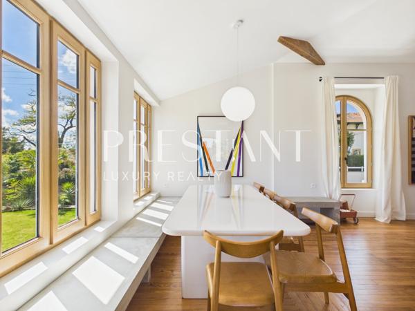 Elégante maison familiale rénovée par architecte – Volumes, lumière, ANGLET