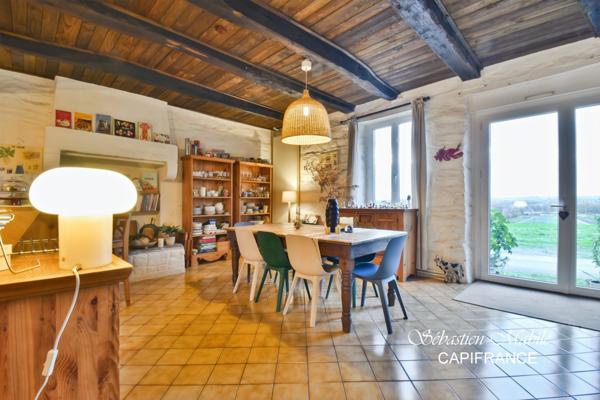 Maison en pierre à vendre 7 pièces à Pleine-Fougères (35) en Baie du Mont Saint Michel - terrain de 4200 M²