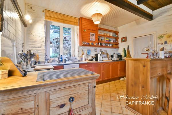 Maison en pierre à vendre 7 pièces à Pleine-Fougères (35) en Baie du Mont Saint Michel - terrain de 4200 M²