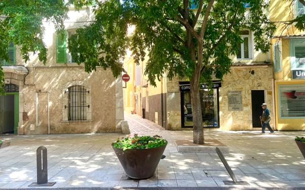 Immeuble à vendre    6 pièces • 96,90 m2 La Valette-du-Var