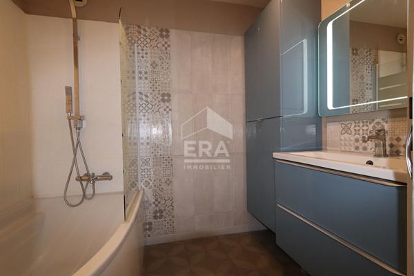 FLEURY LES AUBRAIS - Appartement duplex  3 pièces 64 m² avec parking et balcon