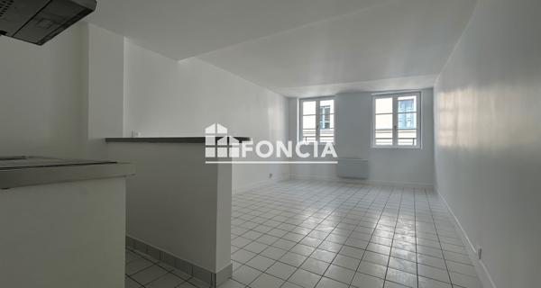 Location Studio 24.63 m² - Saint-germain-en-laye 78100