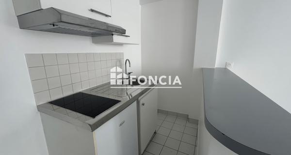 Location Studio 24.63 m² - Saint-germain-en-laye 78100