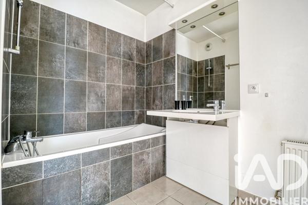 Appartement à vendre 3 pièces 75,3 m² Saint-Ouen-l'Aumône