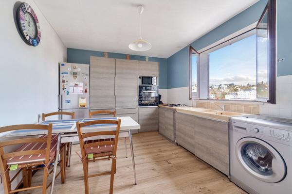 SEVRES RIVE GAUCHE - MAISON FAMILIALE €850 000 **  - Référence  605-S